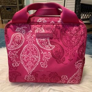 ADORABLE PINK VERA BRADLEY LUNCH BOX 💗